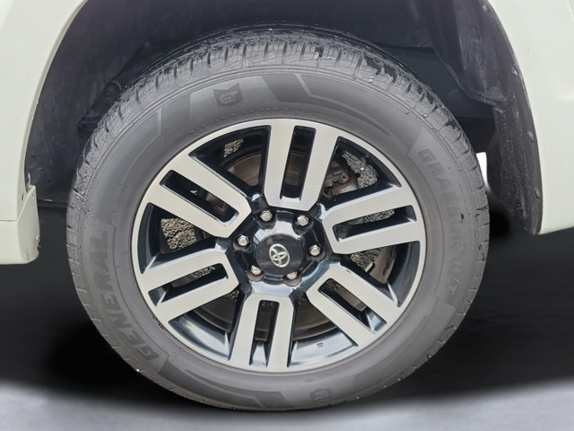 Used 2022 Toyota 4Runner Limited RWD image 8