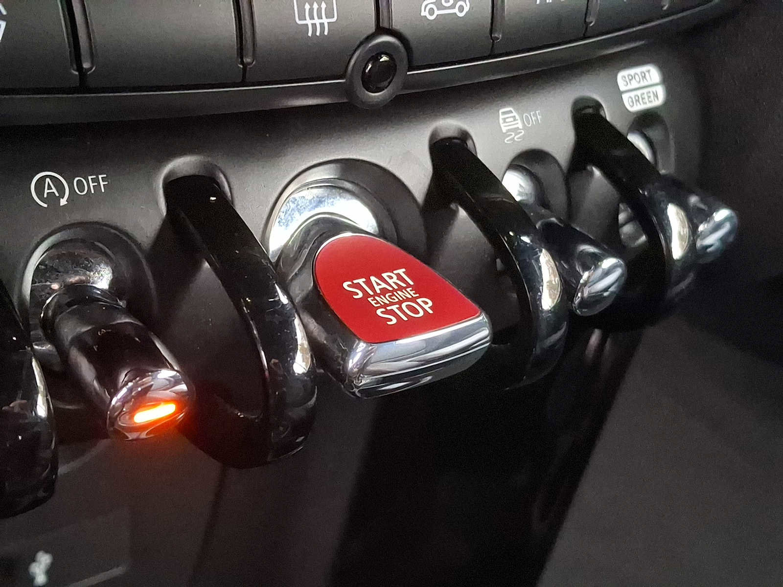 Used 2024 MINI Cooper S image 21