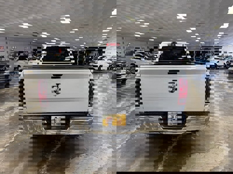 Used 2016 RAM 1500 Tradesman w/ Chrome Appearance Group image 8