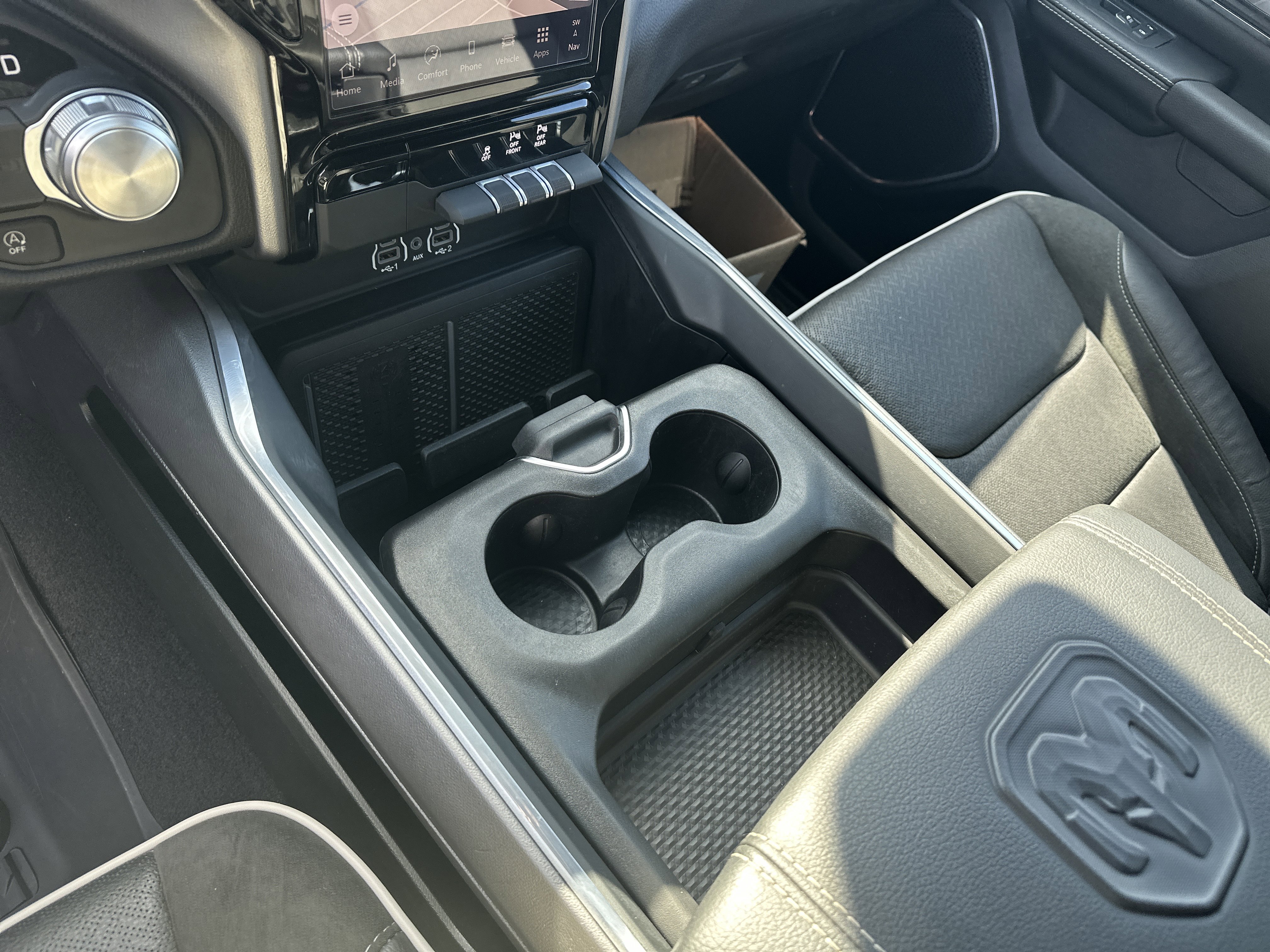 Used 2026 RAM 1500 Laramie w/ Bed Utility Group image 34