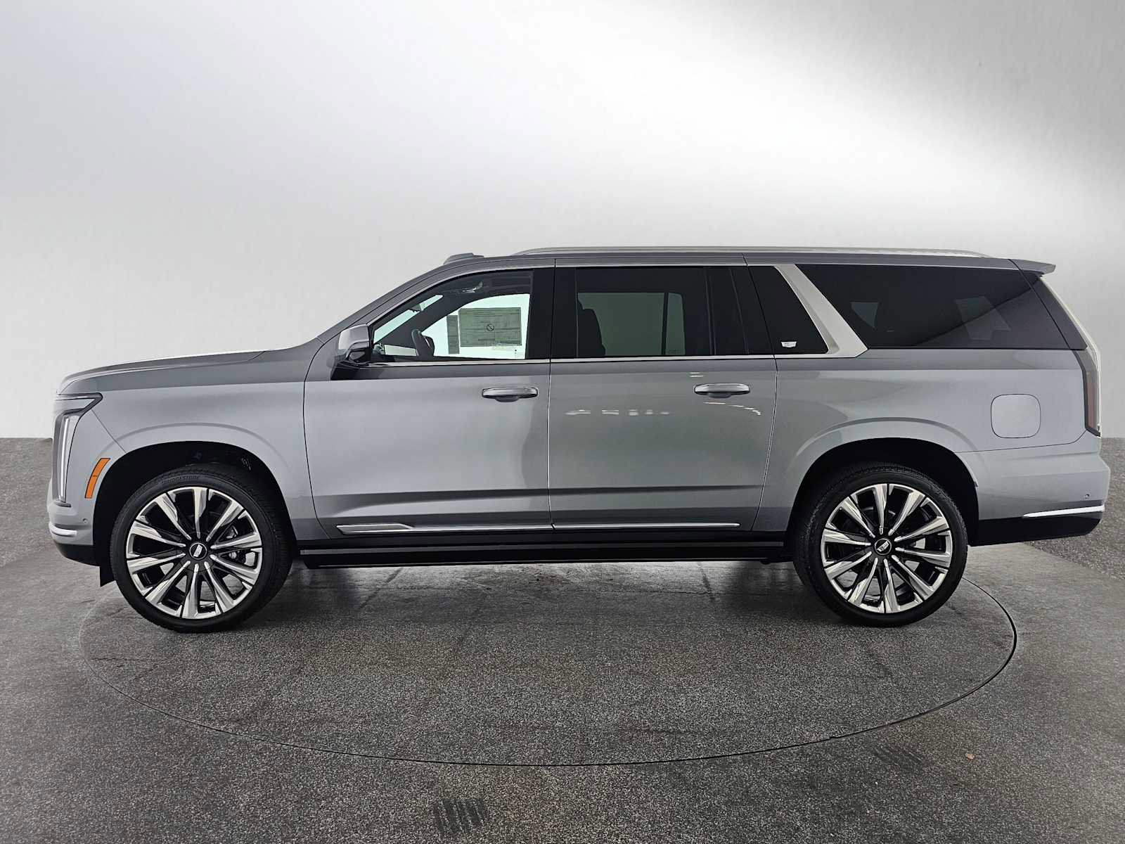 New 2026 Cadillac Escalade ESV Luxury image 6