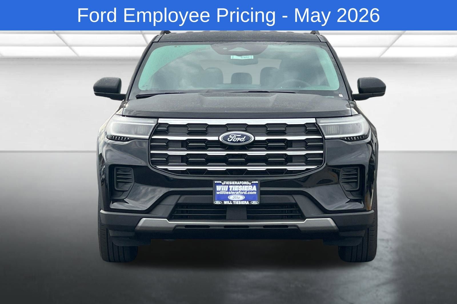 New 2026 Ford Explorer Active RWD image 4
