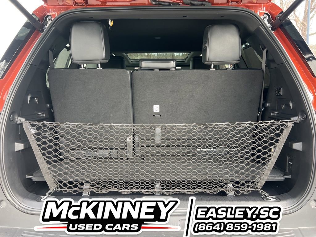 Used 2025 Toyota Sequoia Limited w/ TRD Off-Road Package AWD/4WD image 20