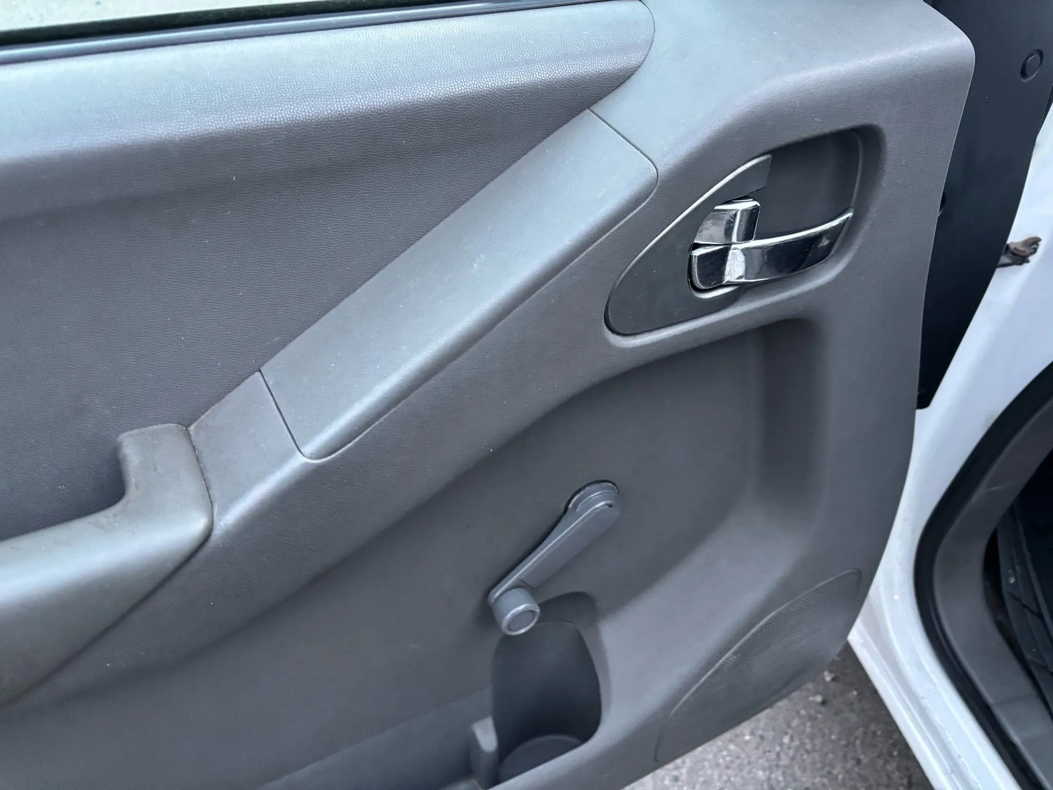 Used 2012 Nissan Frontier S w/ S Preferred Pkg image 20