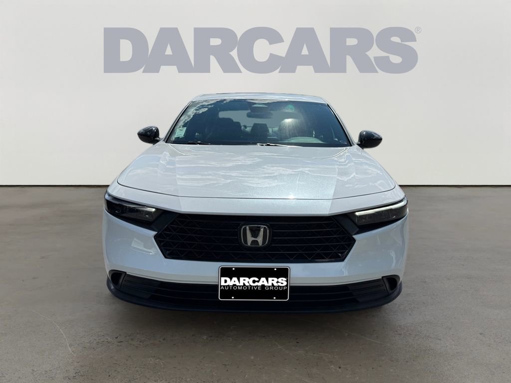 Used 2025 Honda Accord Sport image 2