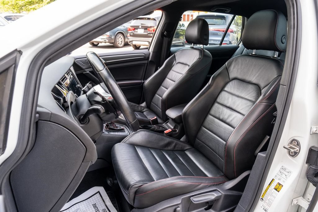 Used 2019 Volkswagen GTI SE w/ SE Experience Package FWD image 14