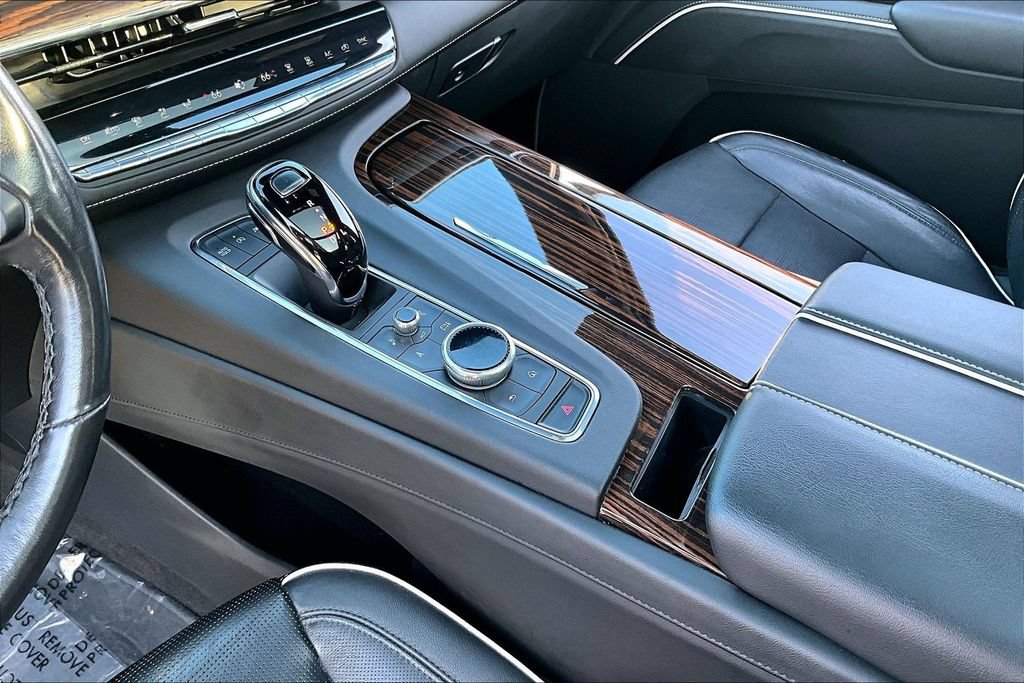 Used 2023 Cadillac Escalade ESV Premium Luxury AWD/4WD image 14