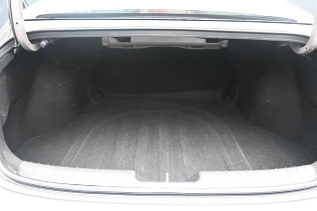 Used 2024 Hyundai Elantra SEL FWD image 30
