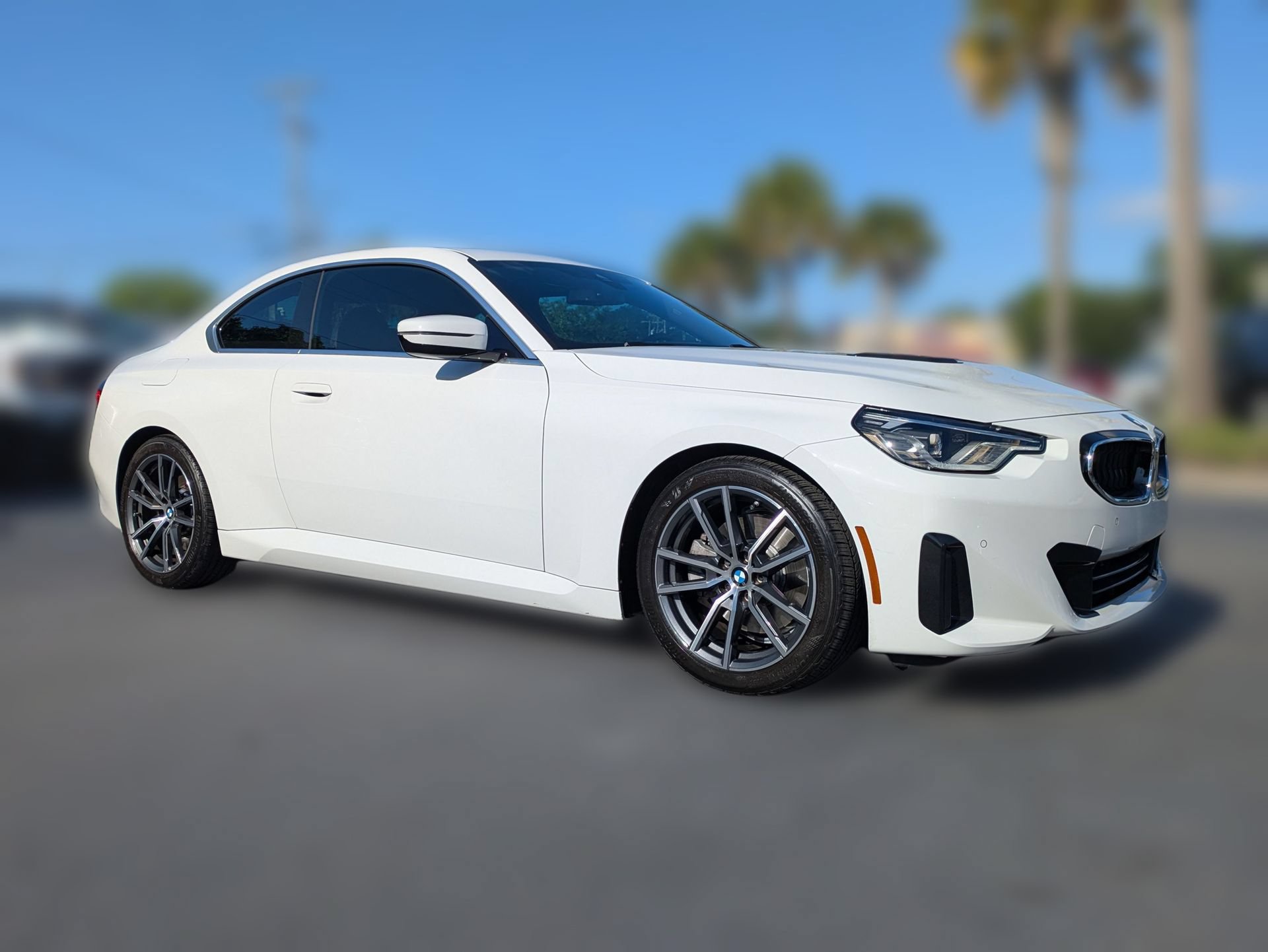 Used 2022 BMW 230i Coupe w/ Premium Package 2 RWD image 3