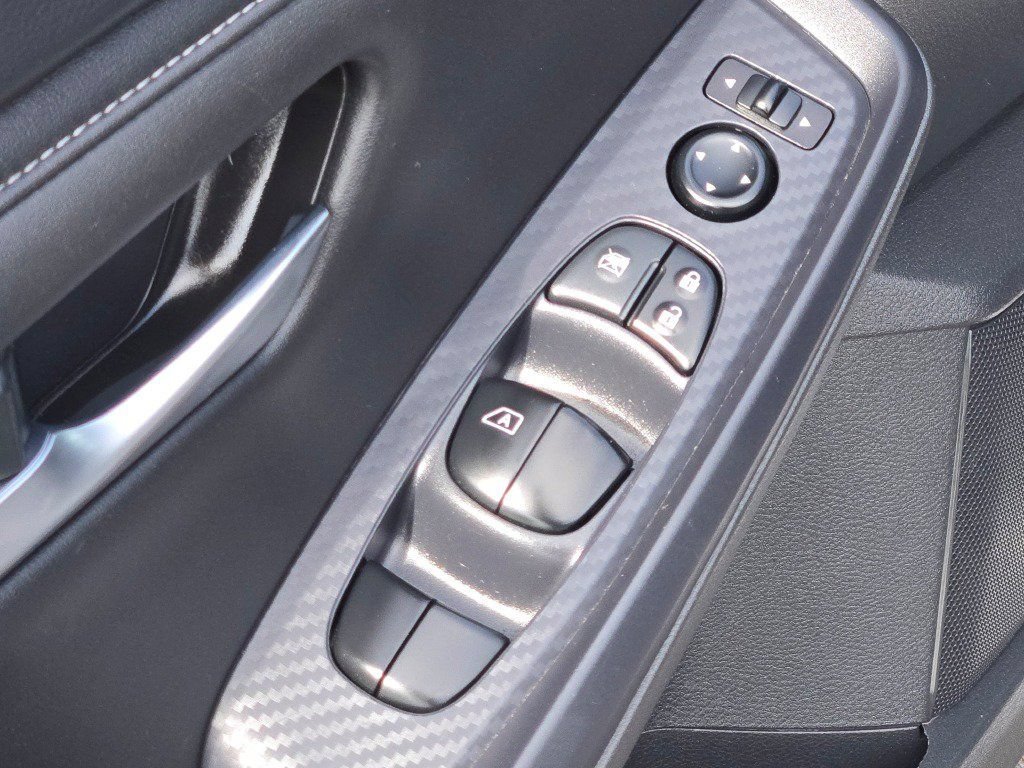 Used 2024 Nissan Sentra SV FWD image 19