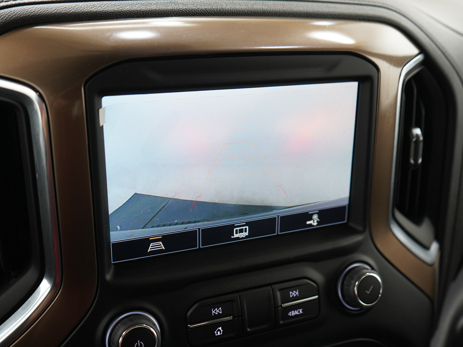 Used 2022 Chevrolet Silverado 1500 High Country w/ Safety Package II AWD/4WD image 20