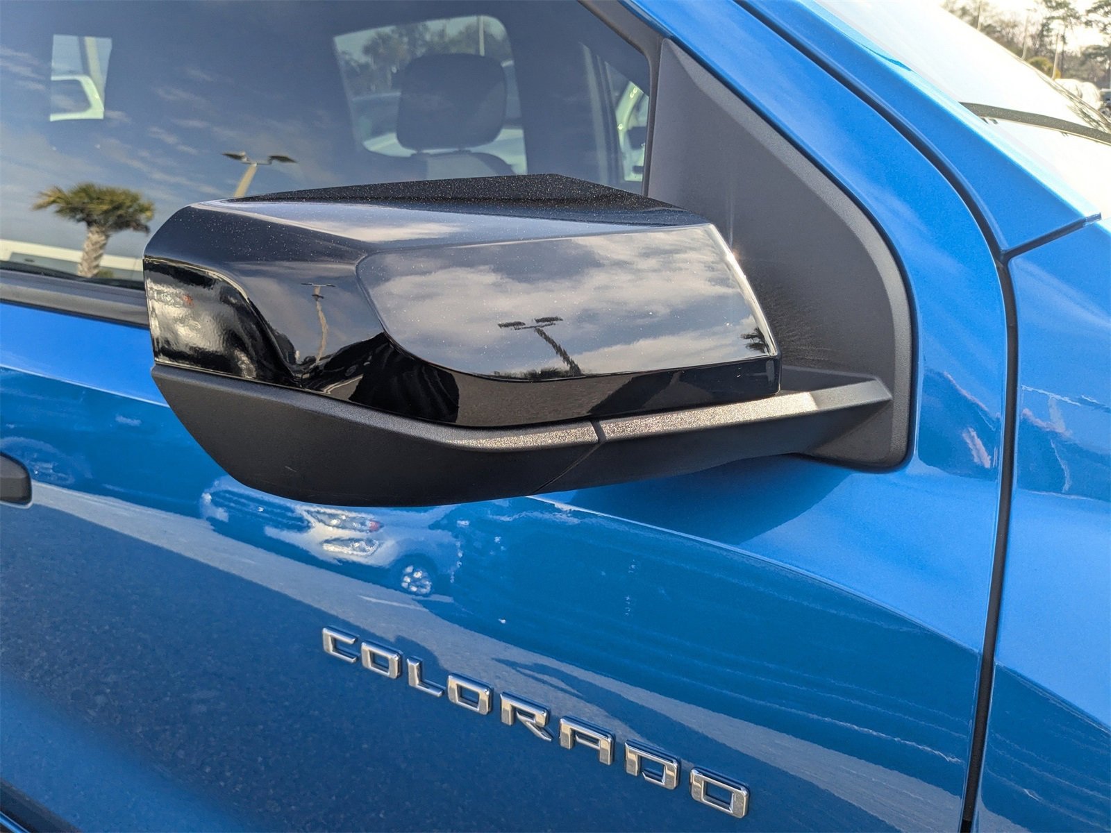 Used 2024 Chevrolet Colorado Trail Boss image 12