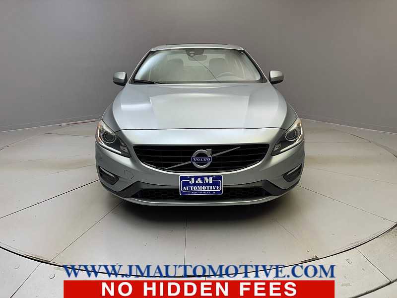 Used 2018 Volvo S60 T5 Dynamic w/ Vision Package image 8