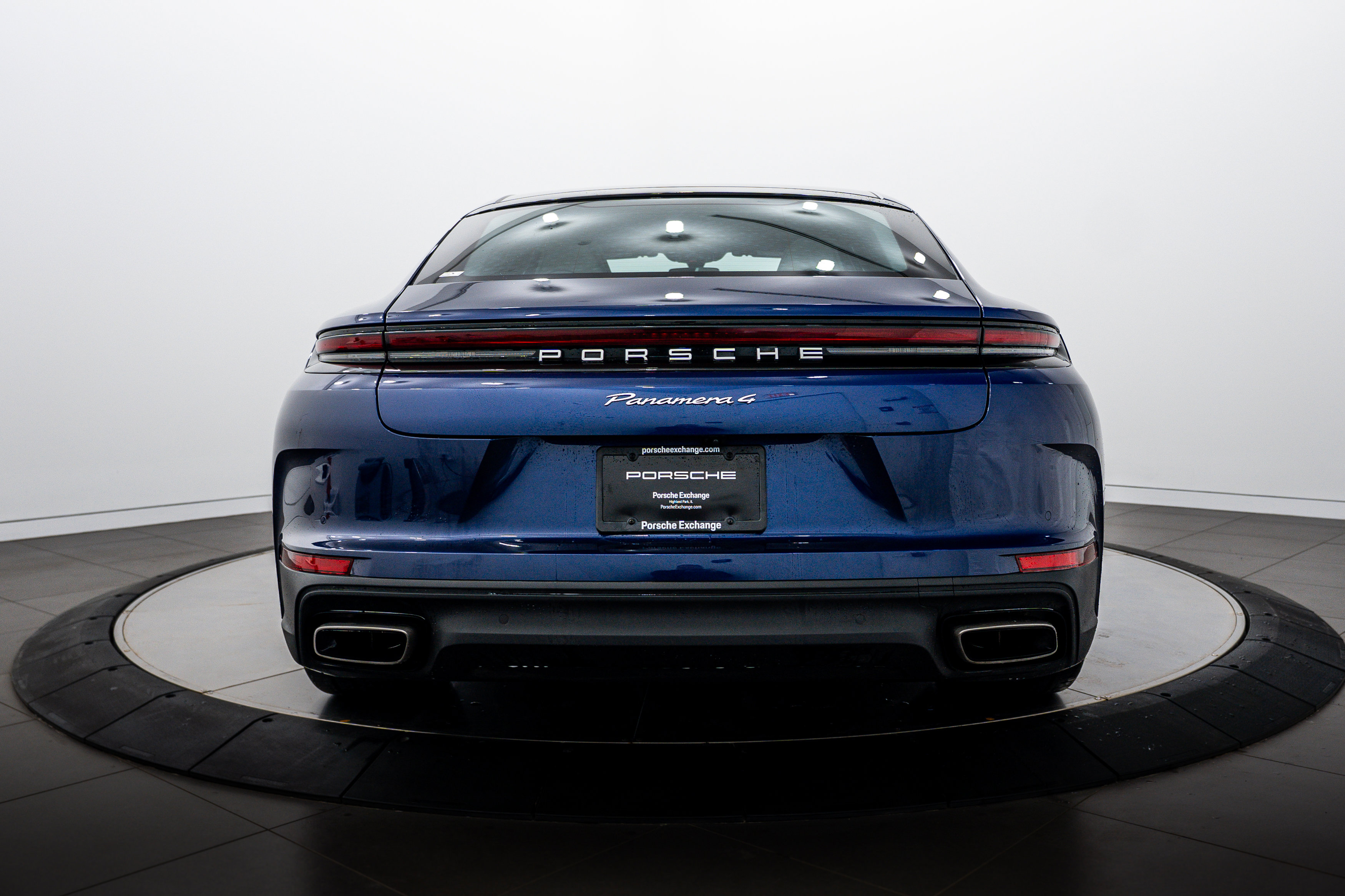 Certified 2026 Porsche Panamera 4 AWD/4WD image 6