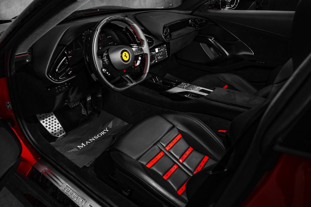 Used 2025 Ferrari 12Cilindri RWD image 35
