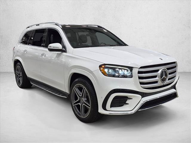 Used 2024 Mercedes-Benz GLS 450 4MATIC w/ AMG Line Exterior image 3