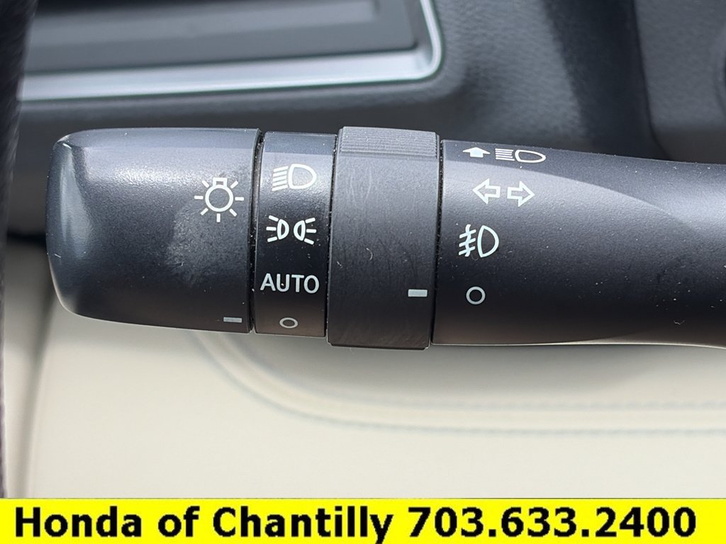 Used 2019 Subaru Ascent Limited w/ Popular Package #3 AWD/4WD image 10