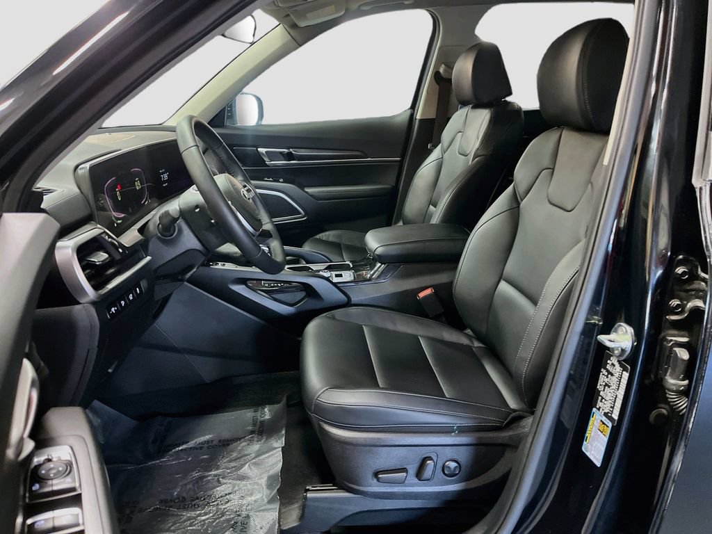 Used 2025 Kia Telluride S AWD/4WD image 22