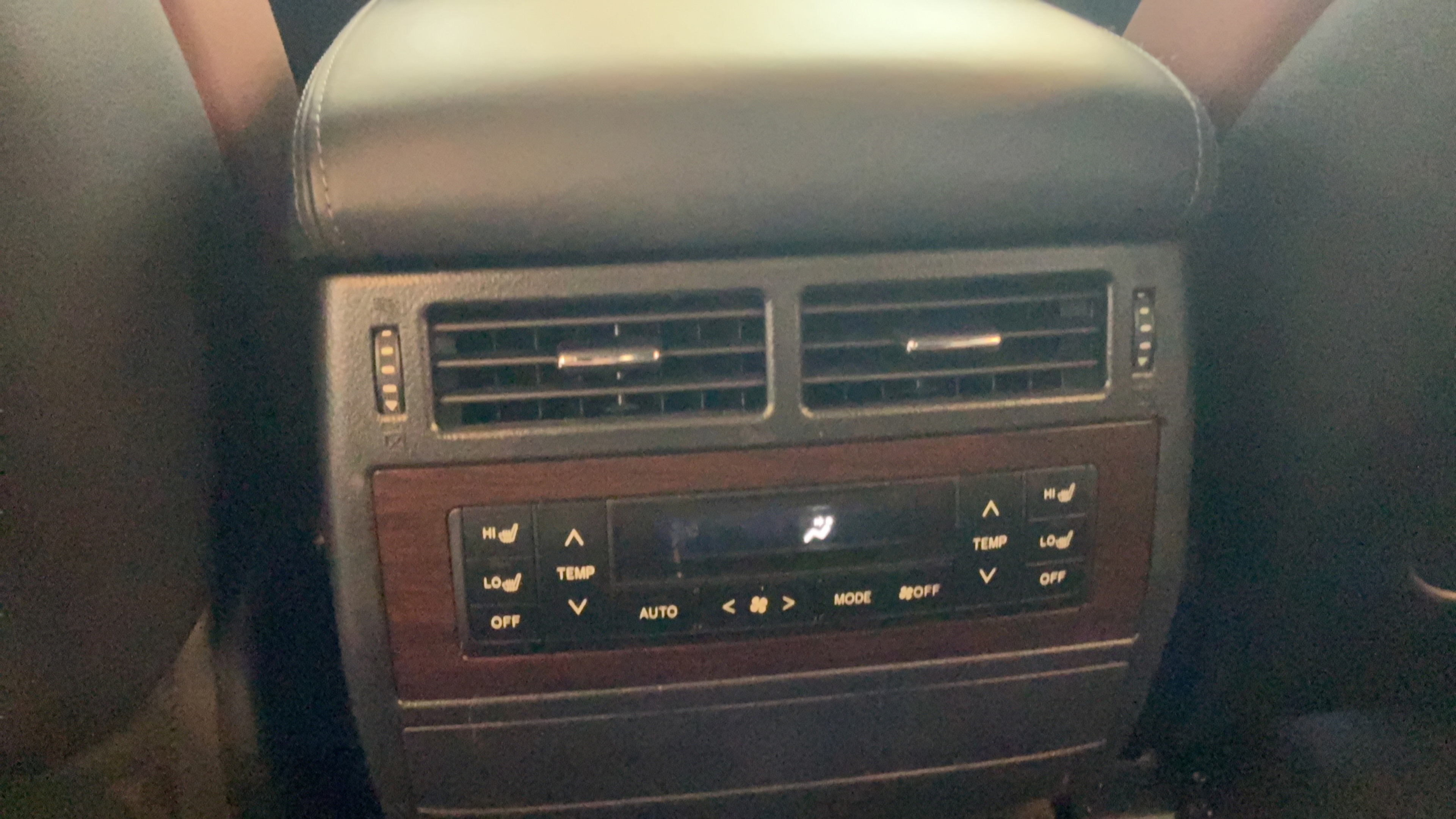 Used 2019 Toyota Land Cruiser AWD/4WD image 31