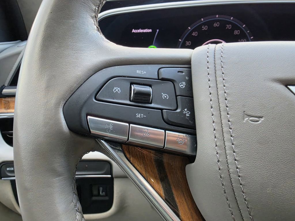 Used 2023 Cadillac Escalade ESV Sport Platinum w/ LPO, ONYX Package RWD image 21