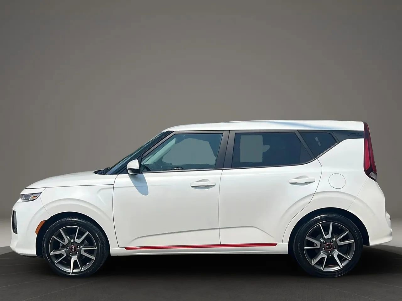 Used 2021 Kia Soul GT-Line image 8