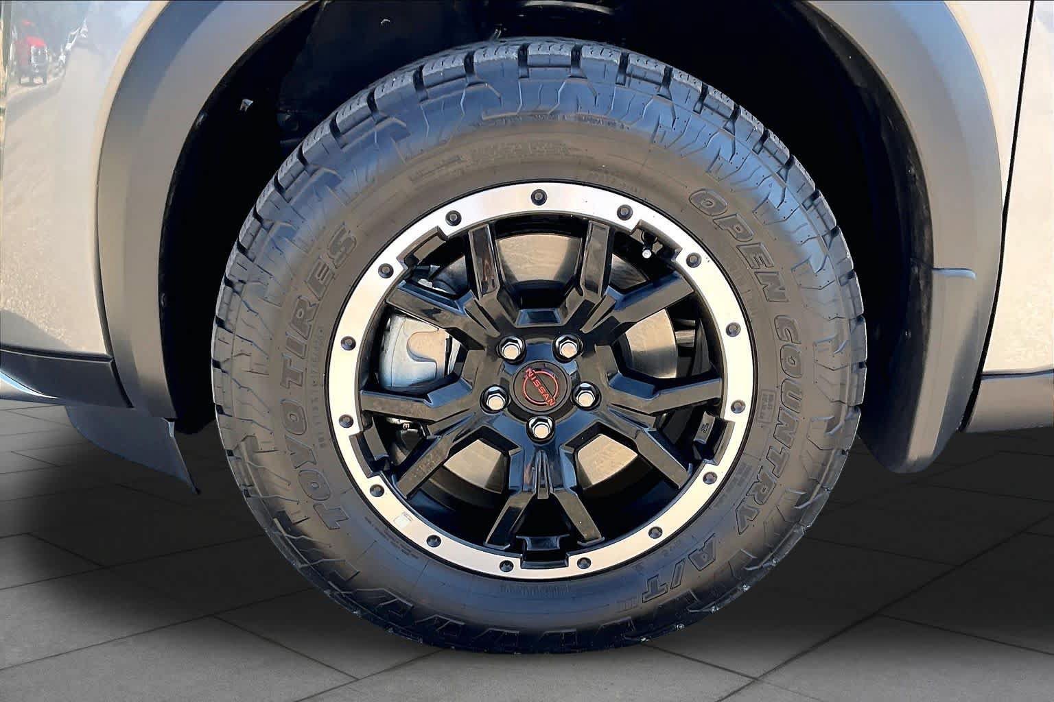 Used 2026 Nissan Pathfinder Rock Creek AWD/4WD image 10
