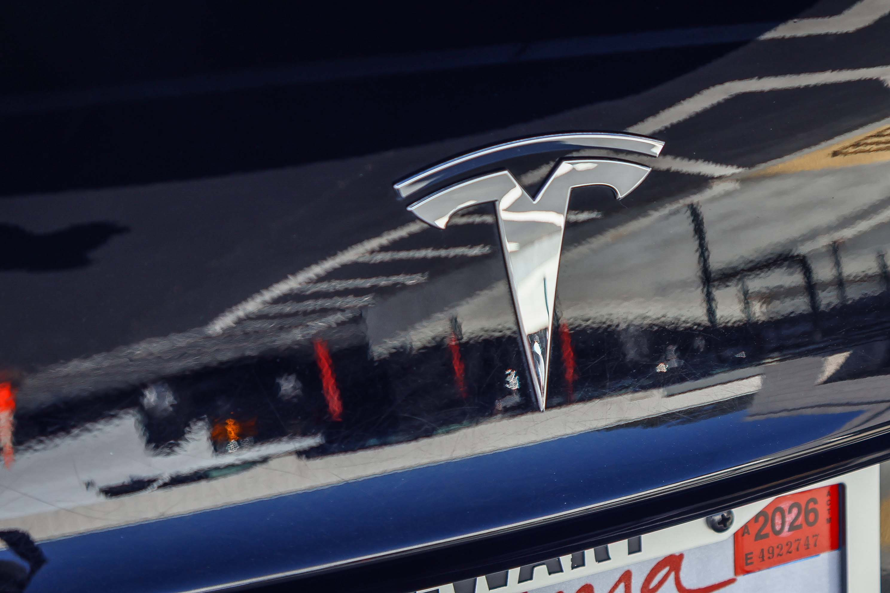 Used 2019 Tesla Model 3 Mid Range image 25