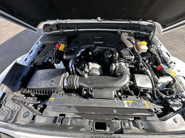 Used 2021 Jeep Wrangler Unlimited Sahara w/ LED Lighting Group image 19