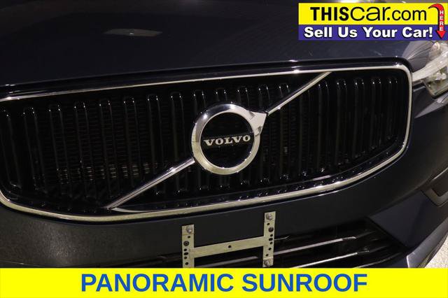 Used 2021 Volvo XC60 T5 Momentum w/ Premium Package FWD image 11