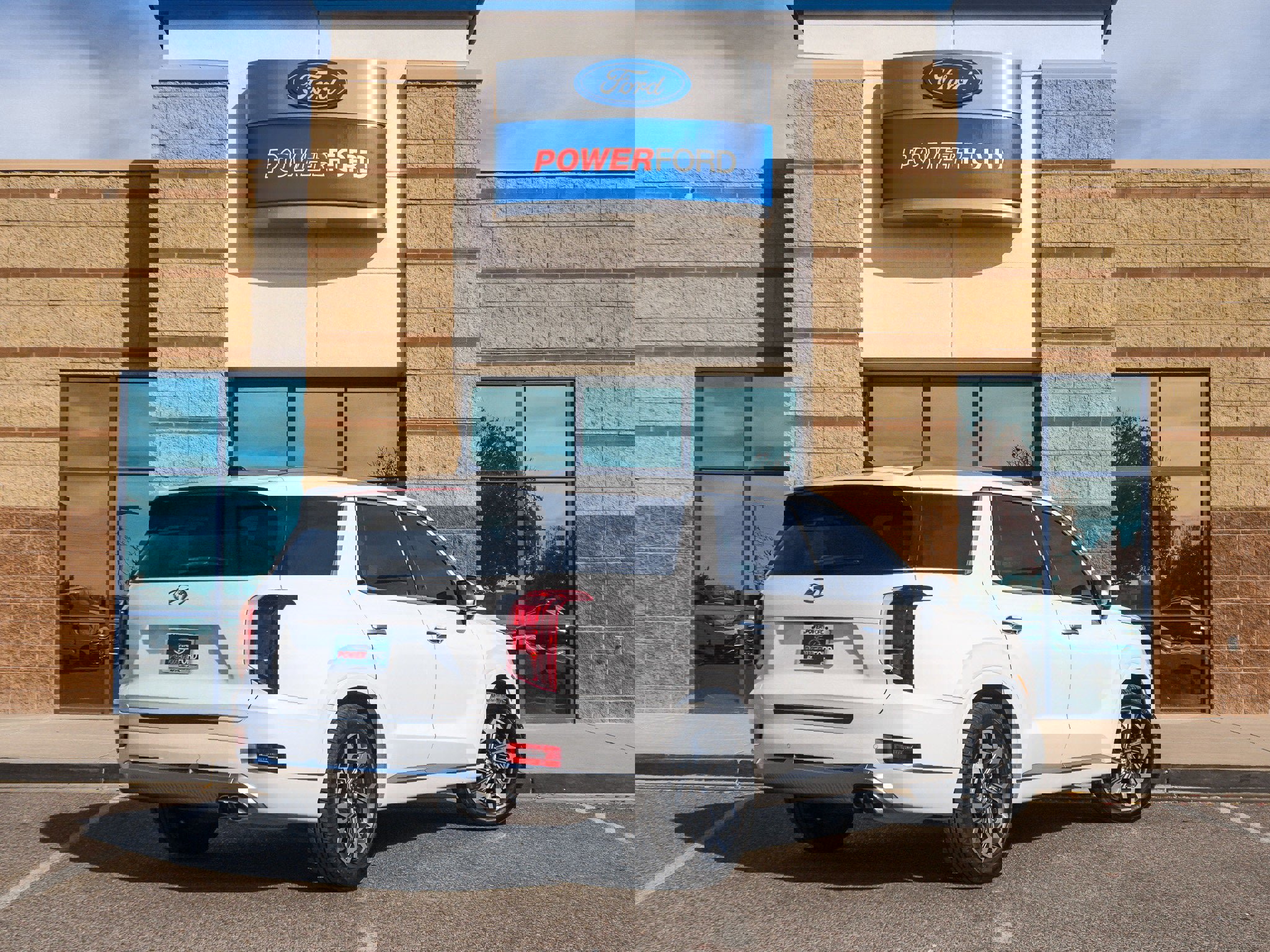 Used 2021 Hyundai Palisade Calligraphy image 6