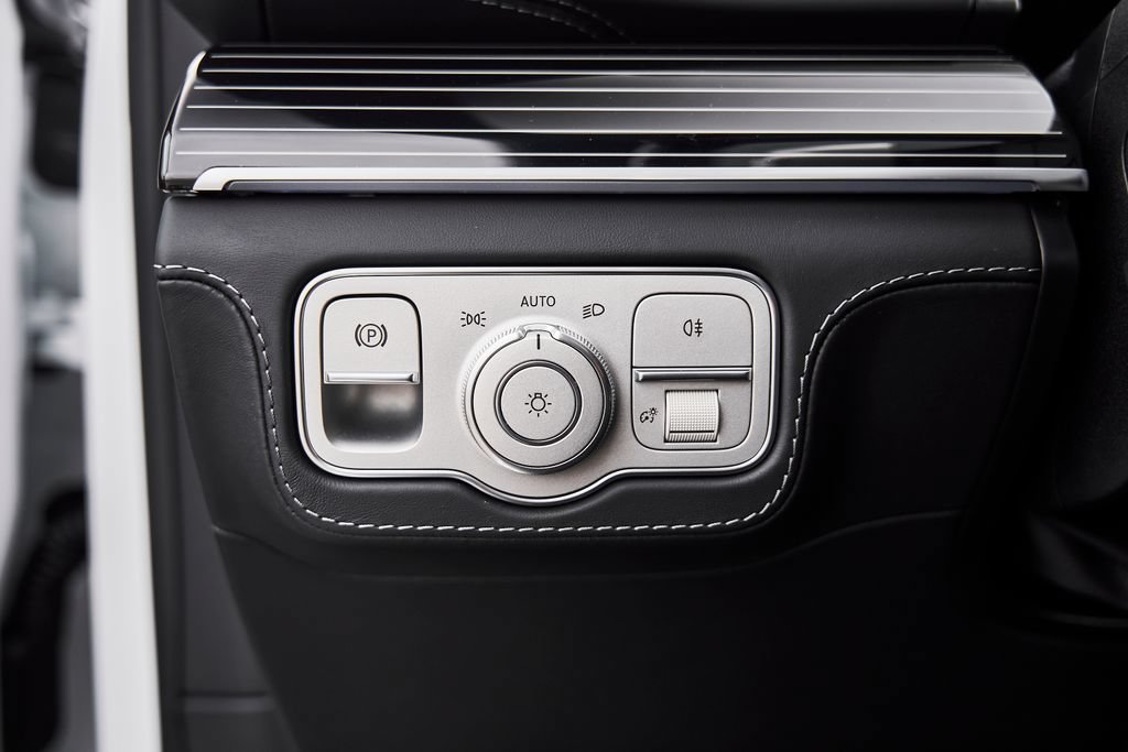 Used 2026 Mercedes-Benz Maybach GLS 600 4MATIC image 54