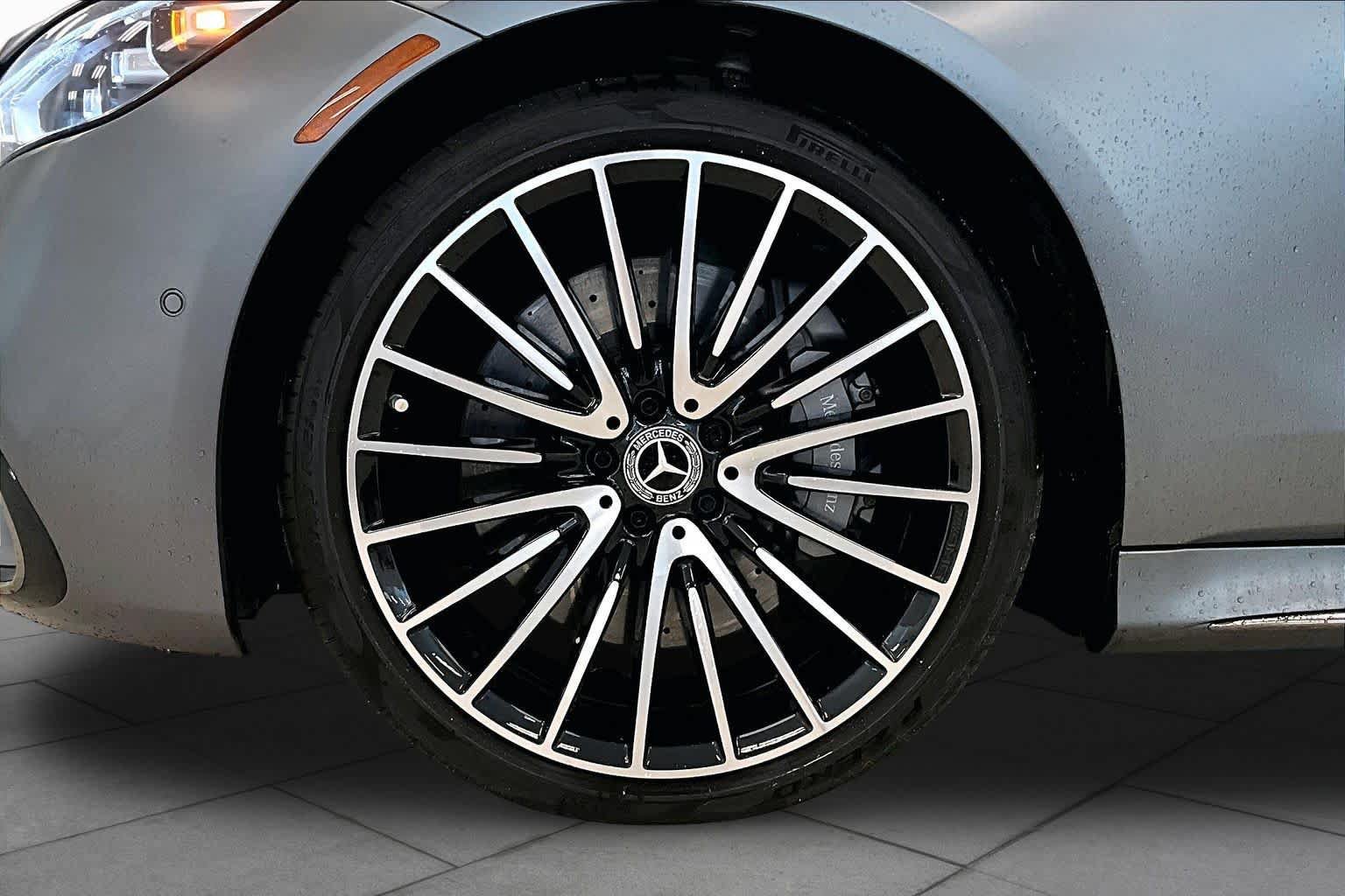 Used 2023 Mercedes-Benz S 580 4MATIC Sedan image 10