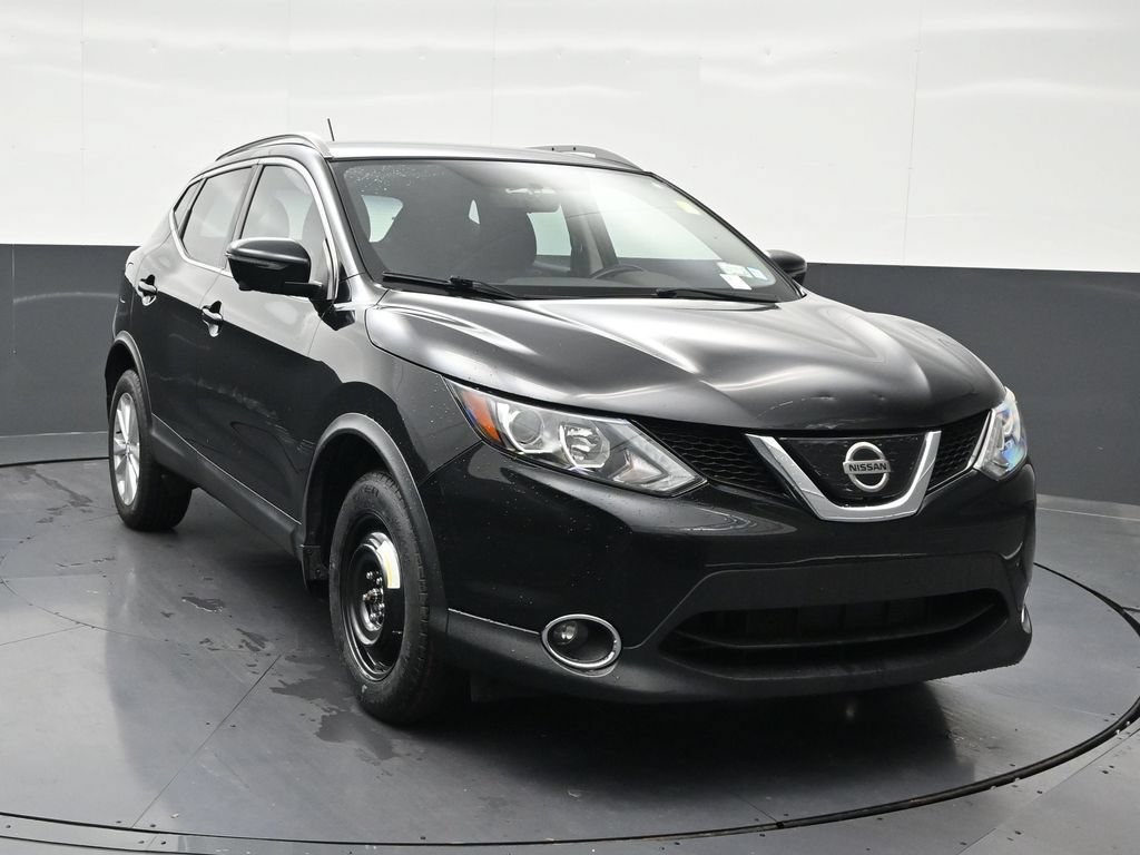 Used 2018 Nissan Rogue Sport SV w/ SV Technology Package AWD/4WD image 8