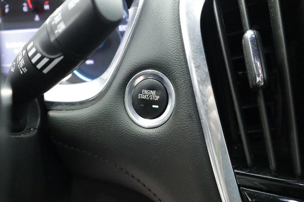 Used 2022 Chevrolet Traverse LT AWD/4WD image 30