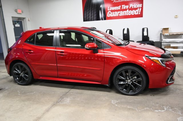 Used 2025 Toyota Corolla XSE image 4