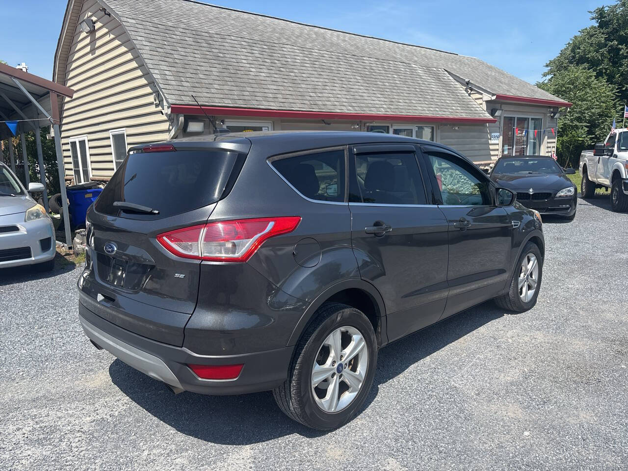 Used 2015 Ford Escape SE FWD image 6