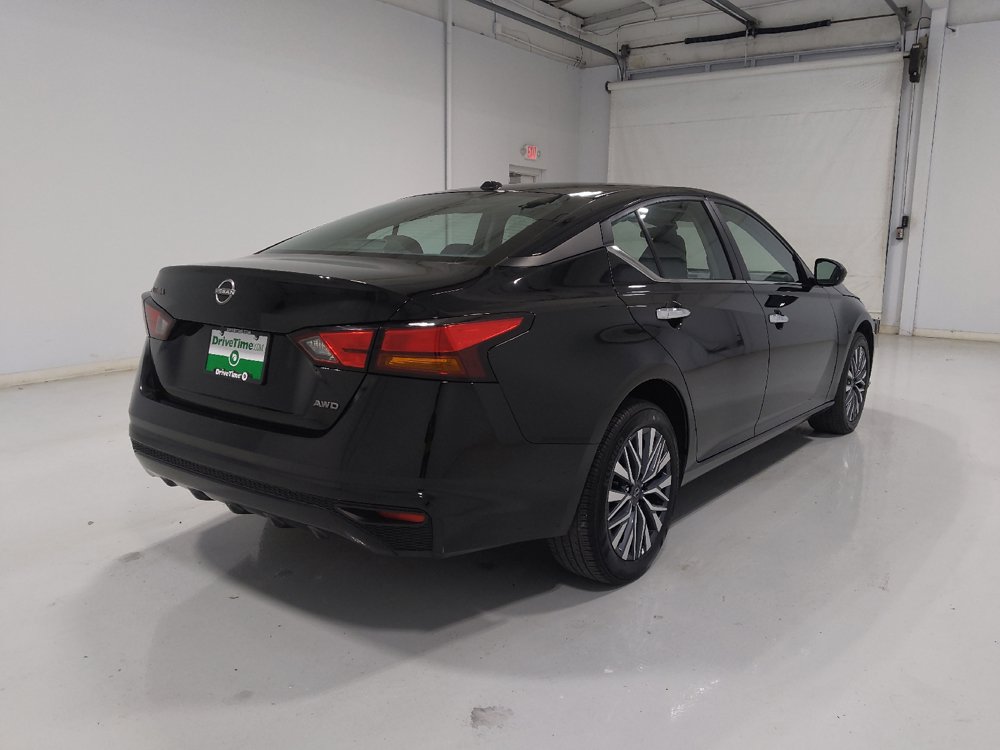Used 2025 Nissan Altima 2.5 SV AWD/4WD image 9