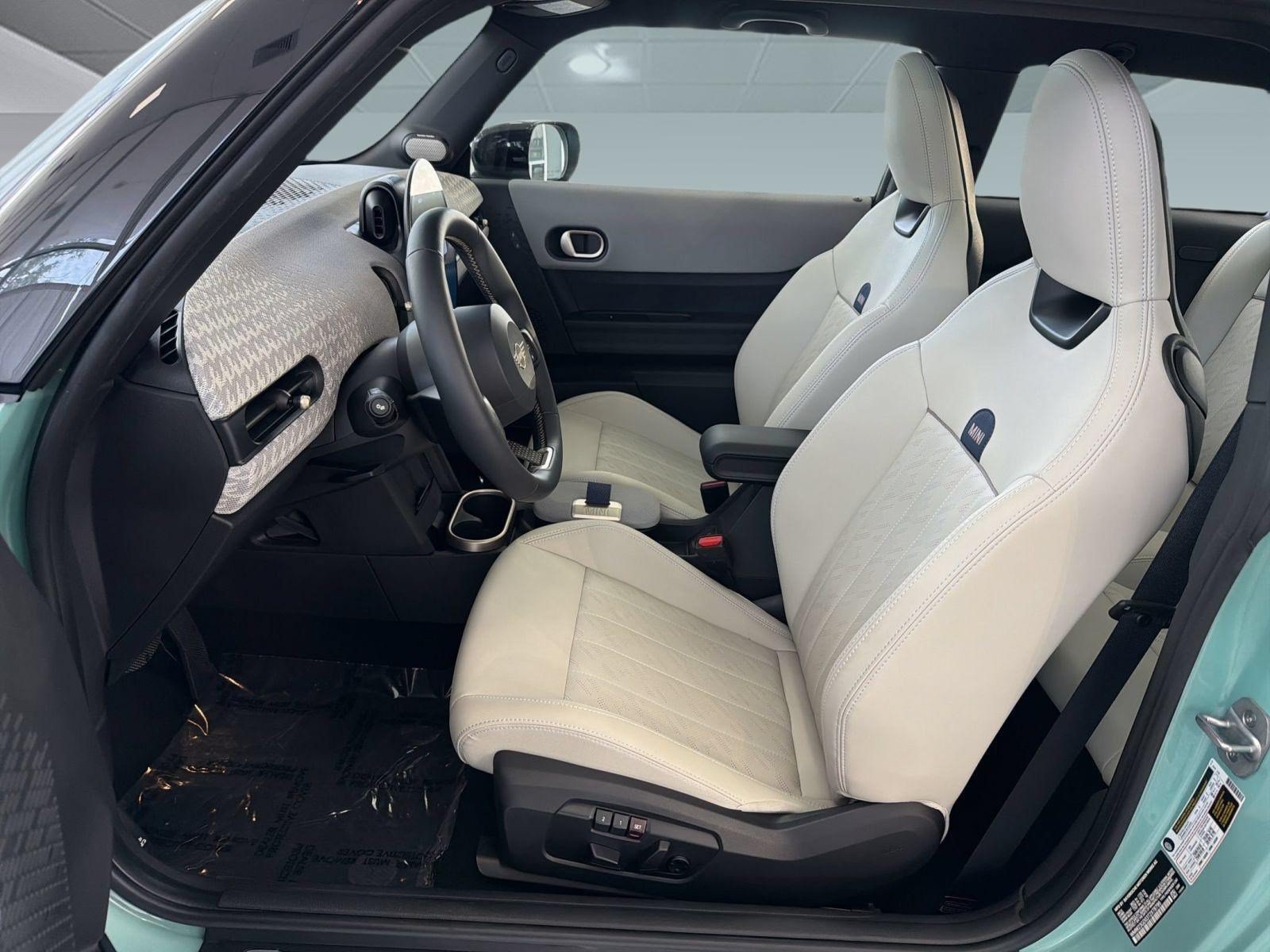 Used 2026 MINI Cooper S FWD image 5