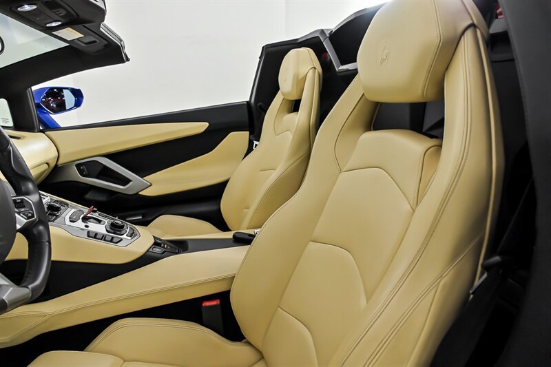 Used 2014 Lamborghini Aventador LP 700-4 AWD/4WD image 23