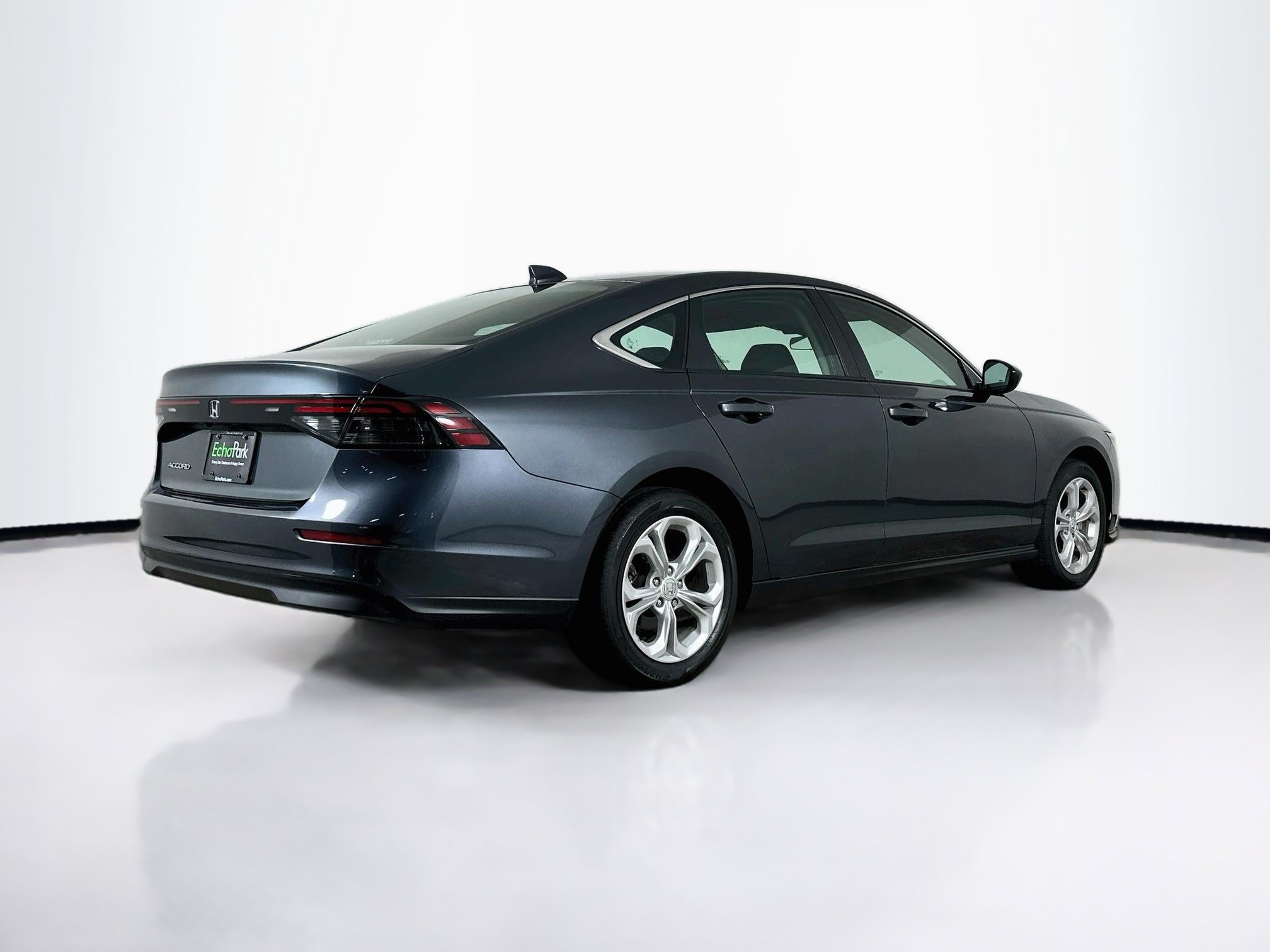 Used 2024 Honda Accord LX image 9