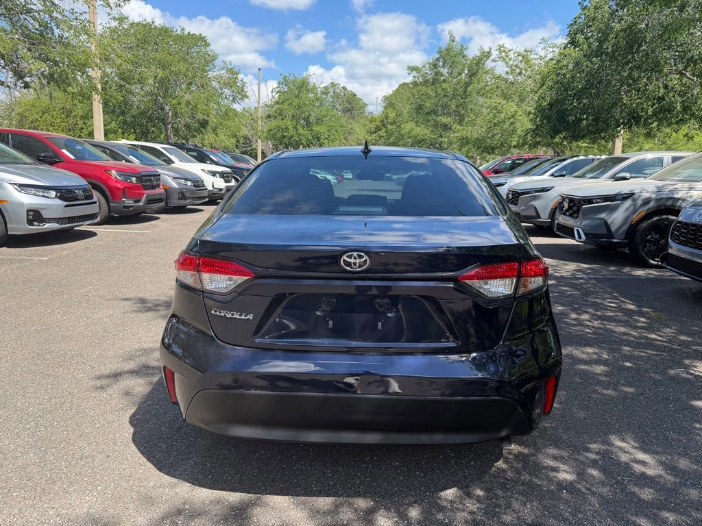 Used 2024 Toyota Corolla LE image 5