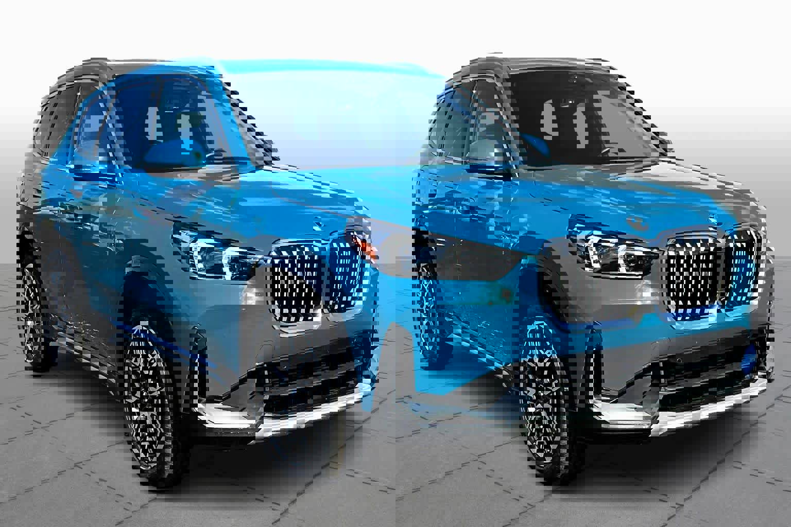 Certified 2025 BMW X1 xDrive28i image 3