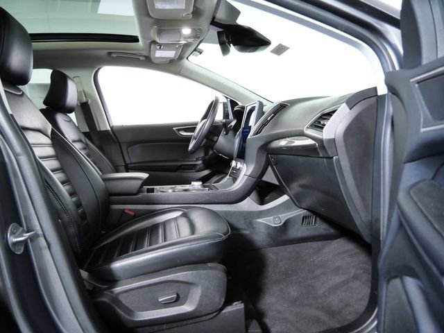 Certified 2024 Ford Edge SEL w/ Convenience Package AWD/4WD image 10