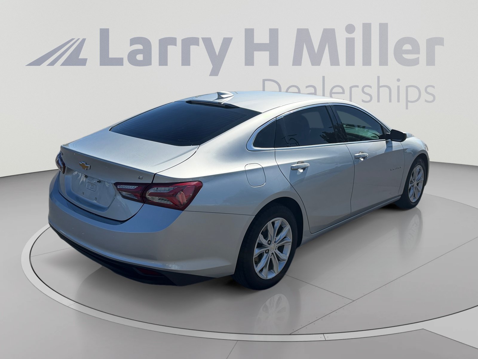 Used 2020 Chevrolet Malibu LT FWD image 5