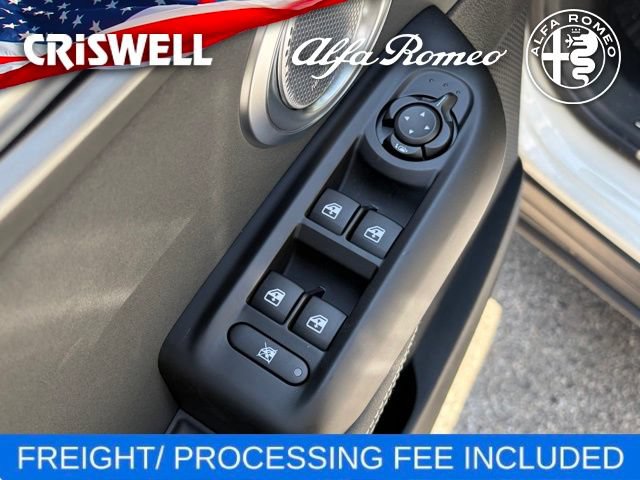 New 2026 Alfa Romeo Tonale w/ Active Assist Package AWD/4WD image 17