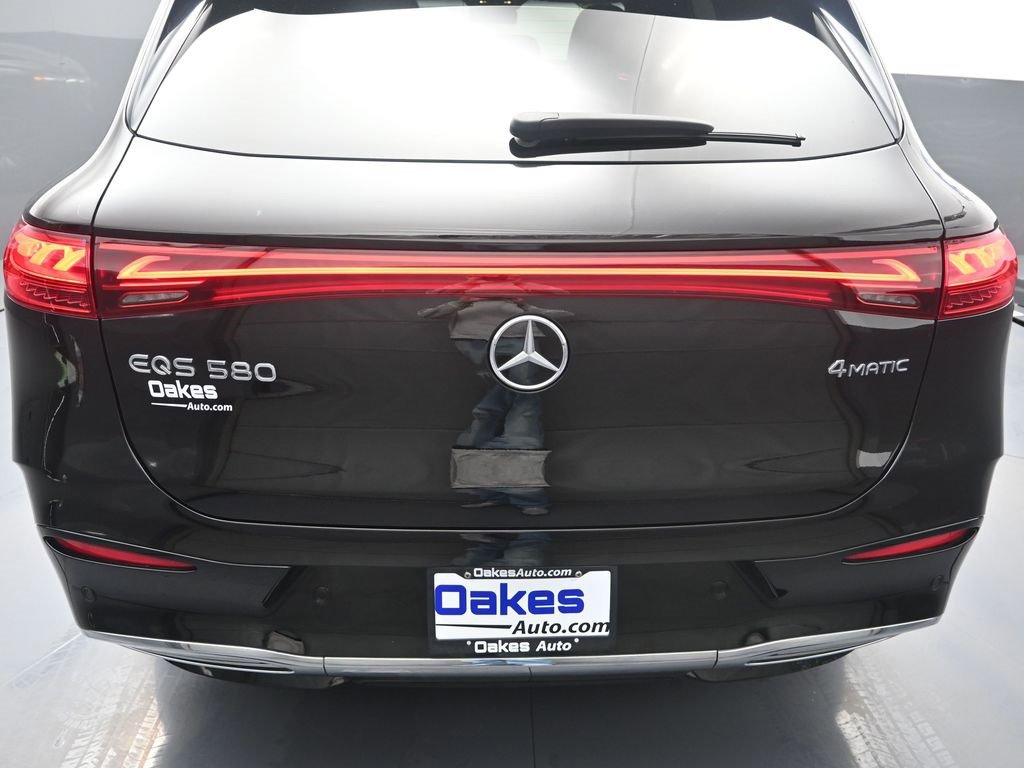 Used 2023 Mercedes-Benz EQS 580 4MATIC SUV image 34