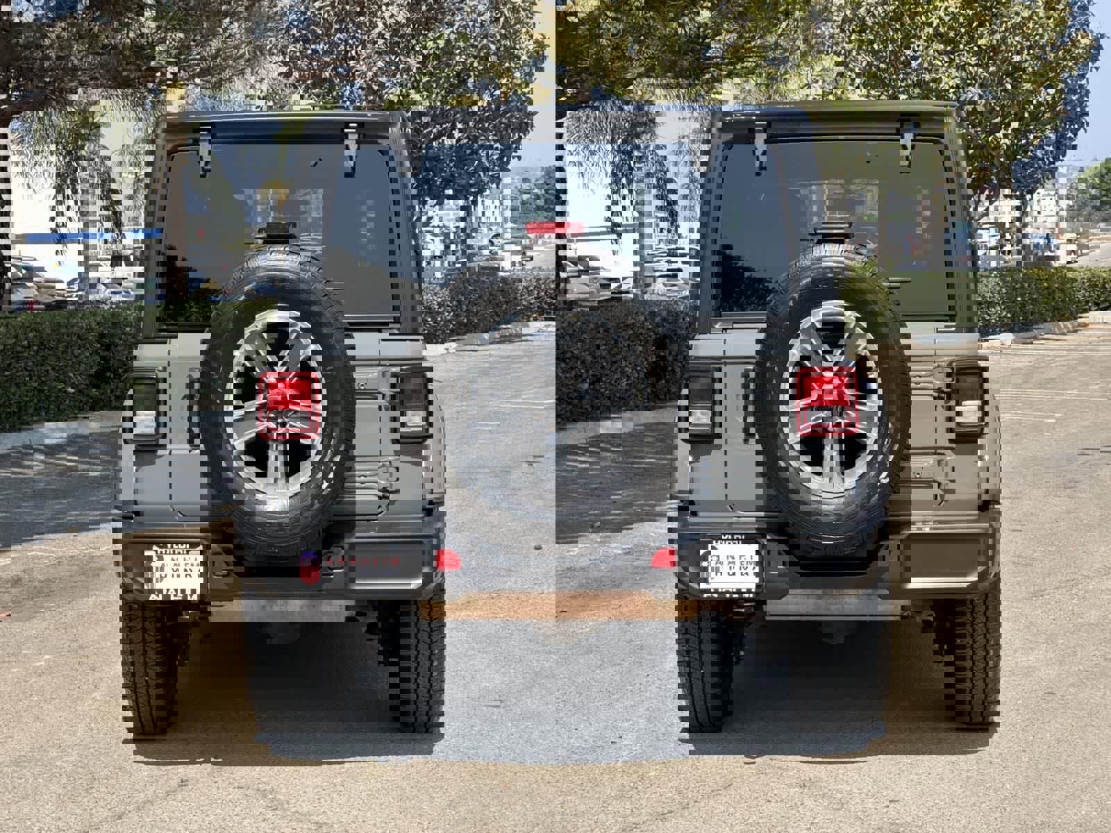 Used 2022 Jeep Wrangler Unlimited Sahara image 4