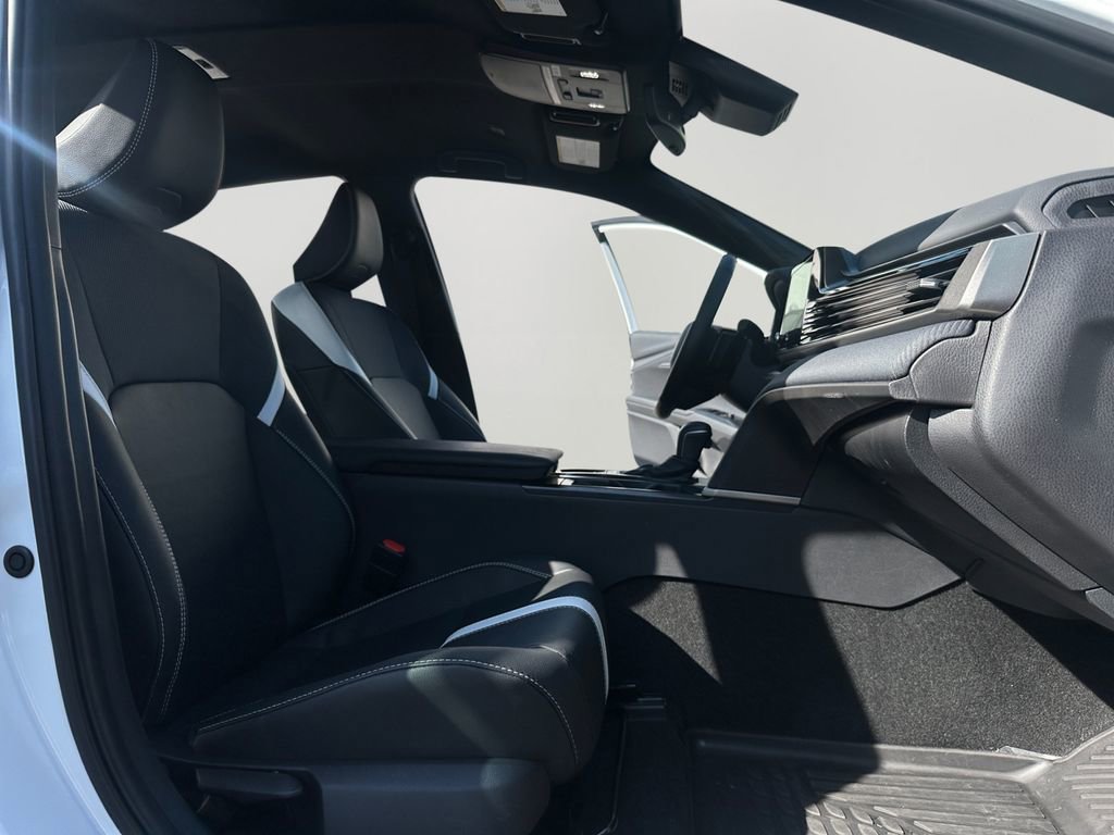 Used 2026 Toyota Camry SE w/ Convenience Package image 24