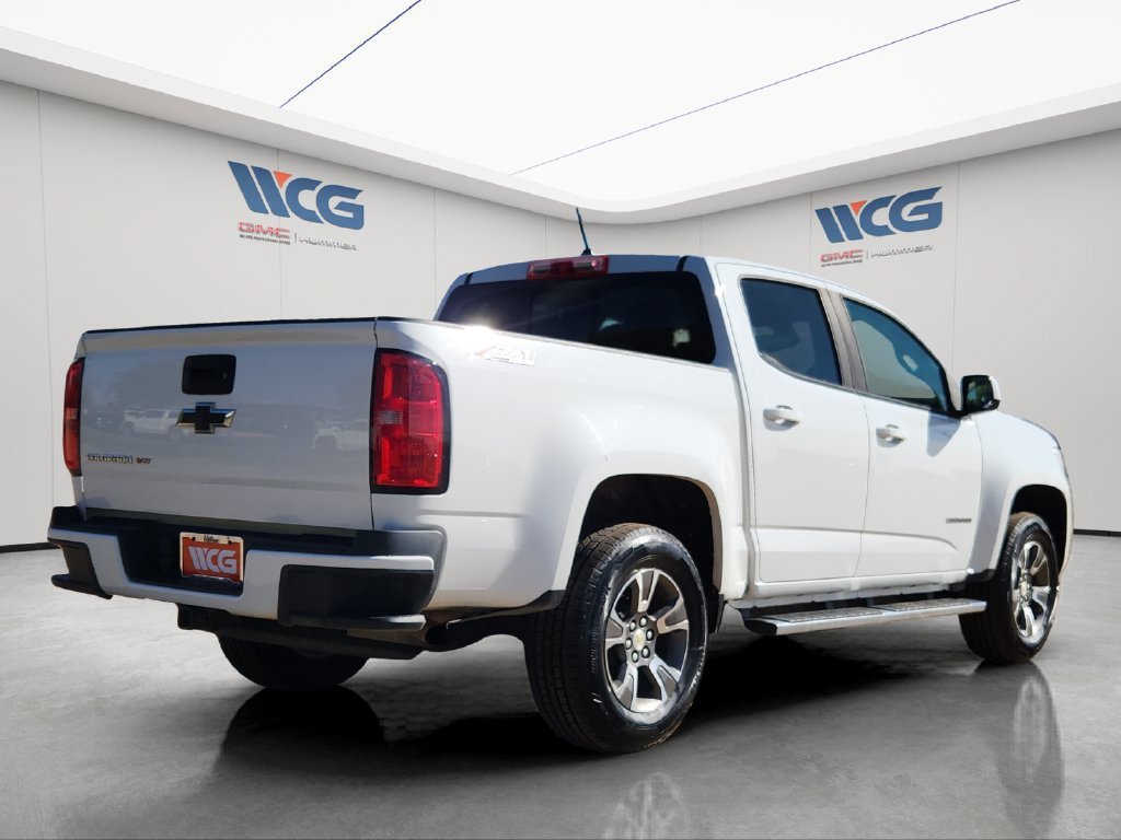 Used 2017 Chevrolet Colorado Z71 AWD/4WD image 4