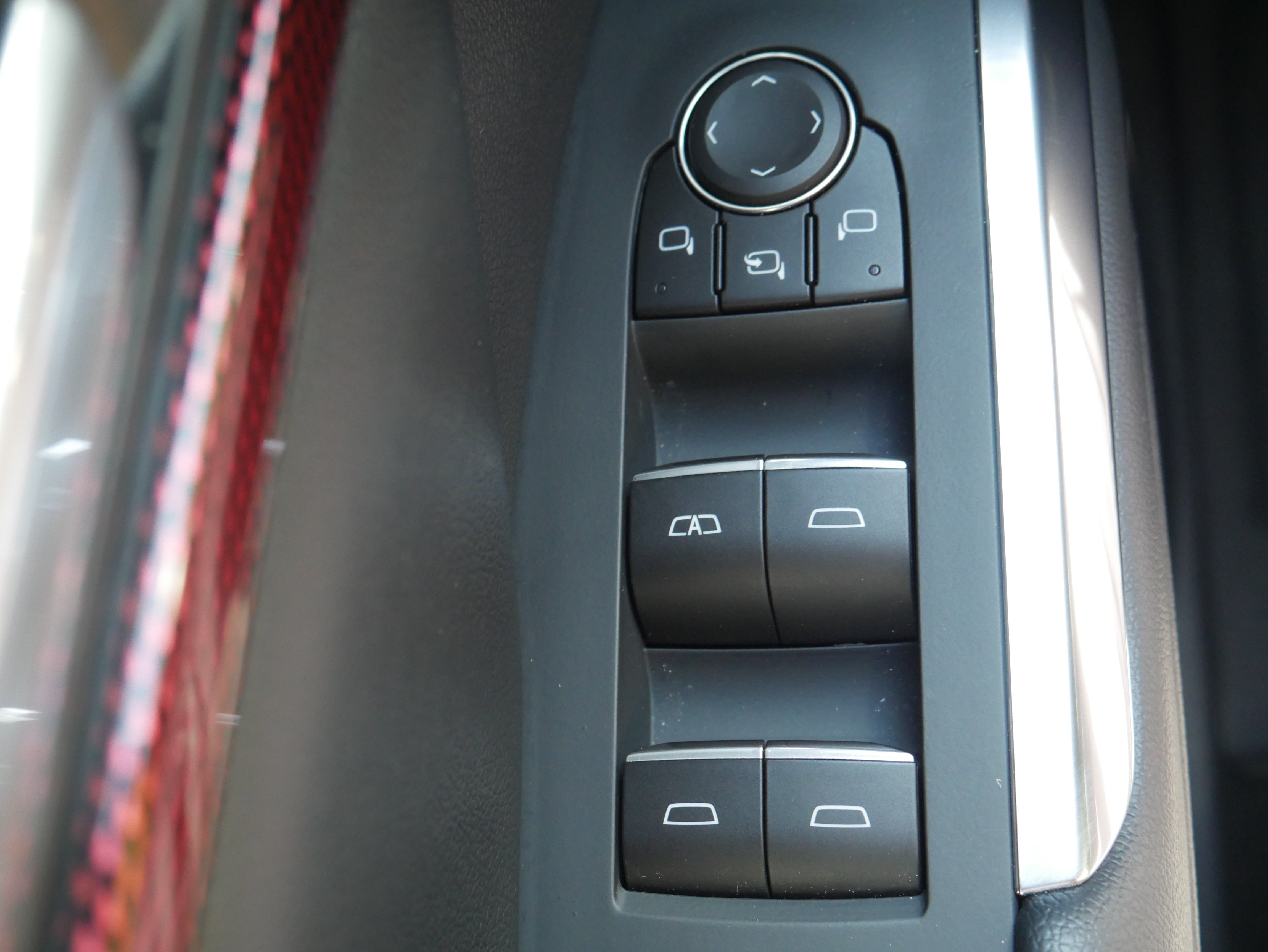 Certified 2026 Chevrolet Traverse RS AWD/4WD image 32